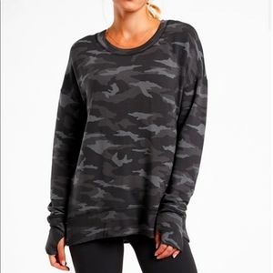 Athleta NWT Luxe Sweatshirt Black Camo (L)